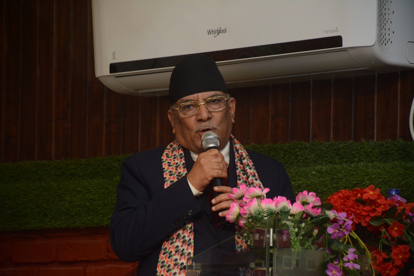 अधिकार खोस्ने षड्यन्त्र भइरहेको छ, सबै दल एकजुट होऔँ : प्रधानमन्त्री दाहाल